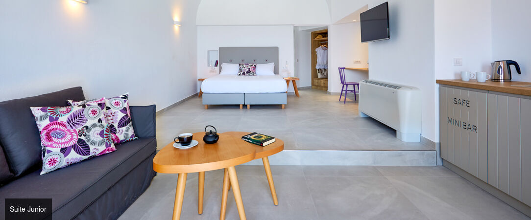 Aperanto Suites Santorini ★★★★ - Un havre de paix luxueux sur les hauteurs de Santorin, entre ciel et mer. - Santorin, Grèce