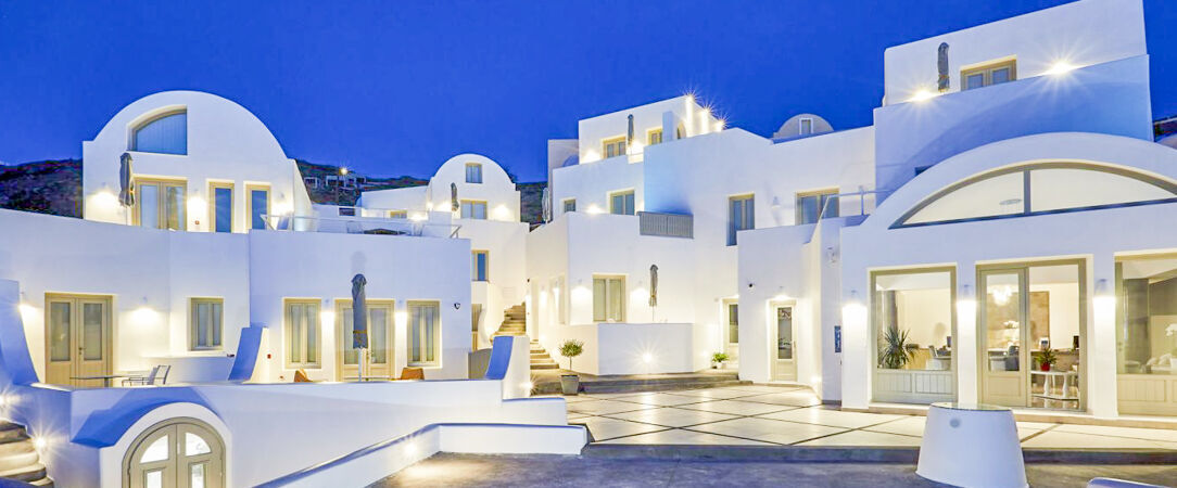 Aperanto Suites Santorini ★★★★ - Un havre de paix luxueux sur les hauteurs de Santorin, entre ciel et mer. - Santorin, Grèce