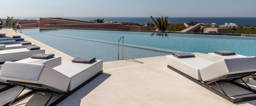 Domes Novos Santorini, Autograph Collection ★★★★★ - Une adresse luxueuse à Santorin avec des vues merveilleuses sur l’azur de l’Égée. - Santorin, Grèce