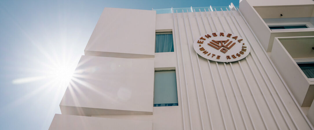Ethereal White Resort Hotel & Spa ★★★★★ - Adults Only - Un hôtel luxueux, moderne et raffiné avec piscine, parfaitement situé au cœur d’Héraklion. - Crète, Grèce