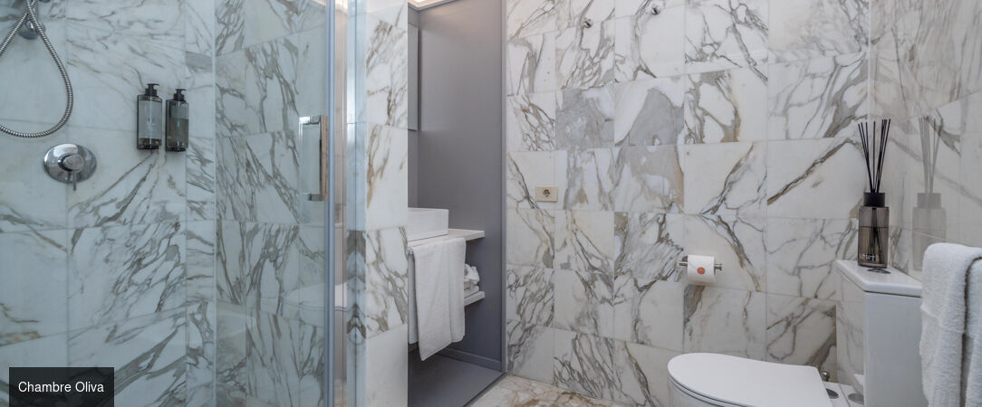 Hôtel Meandro - Lake View ★★★★ - Une parenthèse enchantée et douillette dans le décor merveilleux du Lac de Garde. - Lombardy, Italy