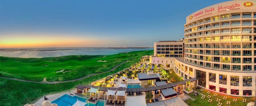 Crowne Plaza Yas Island ★★★★ - Luxurious oasis on charming Yas Island. - Abu Dhabi, United Arab Emirates