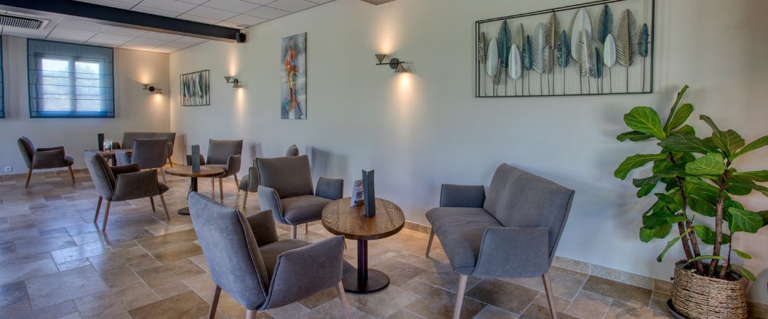 Hôtel Le Périgord ★★★★ - Vivez l’expérience d’un menu 3 services inclus pour faire de votre séjour une véritable parenthèse culinaire. - Dordogne, France
