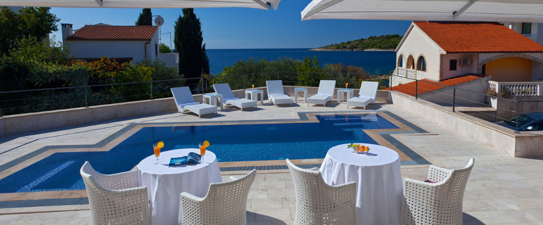 Boutique Hotel Life ★★★★ - Découvrir la Croatie et ses plages, depuis une petite adresse intimiste de 19 Chambres & Suites. - Dalmatie, Croatie