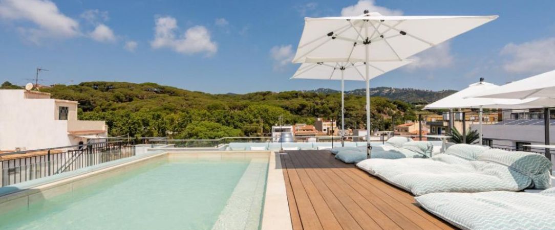 Neptuno Hotel & Spa ★★★★ - Savour Calella: rooftop views, spa bliss, and gourmet delights await! - Costa Brava, Spain