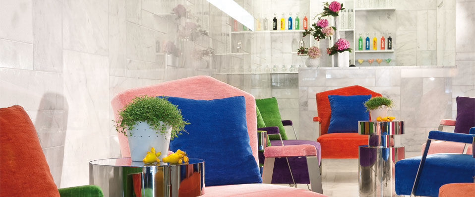 Hôtel Le Cristal Champs Elysées ★★★★ - A rainbow of delights in the centre of Paris’s Golden Triangle. - Paris, France