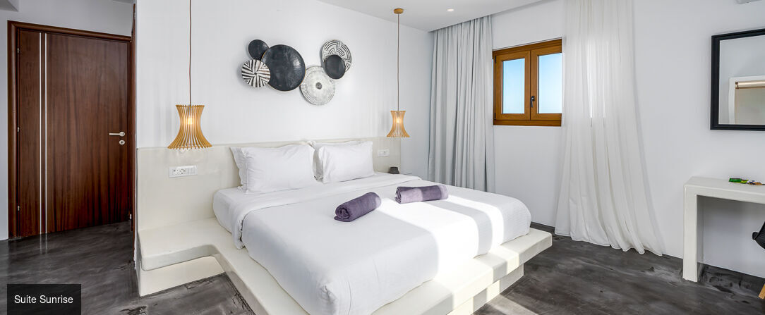 Leon Luxury Suites ★★★★★ - Un hôtel de luxe raffiné, lumineux et confortable à Santorin. - Santorin, Grèce