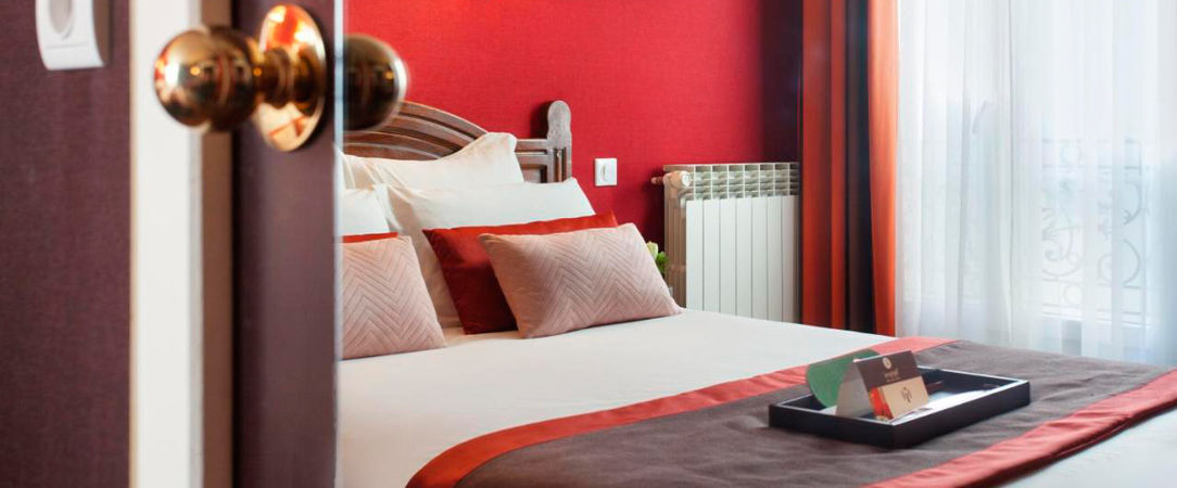 XXXX - XXX - Paris, France