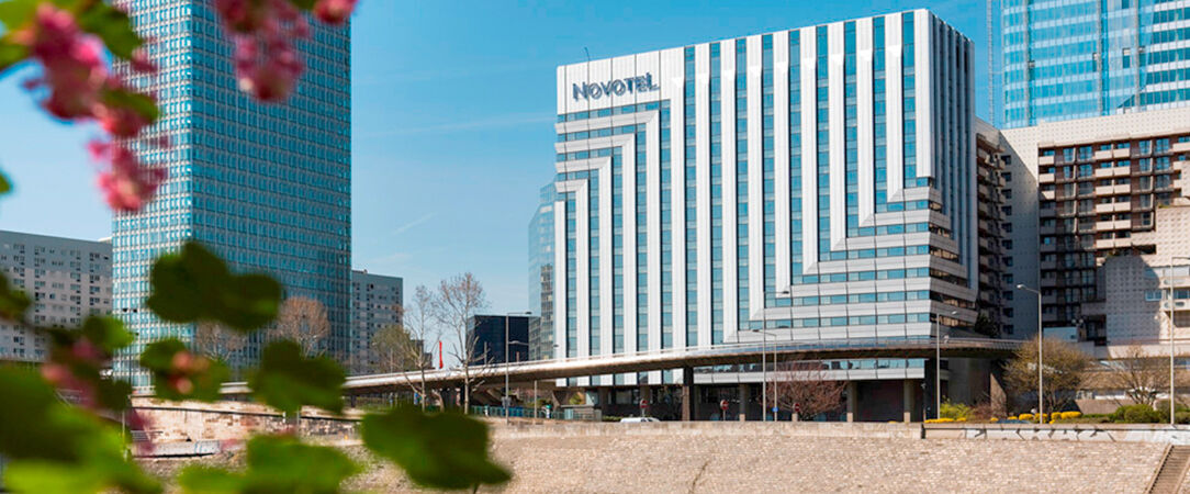 Novotel Paris La Defense Esplanade ★★★★ - Un séjour d’exception, à deux pas du cœur parisien. - Paris, France