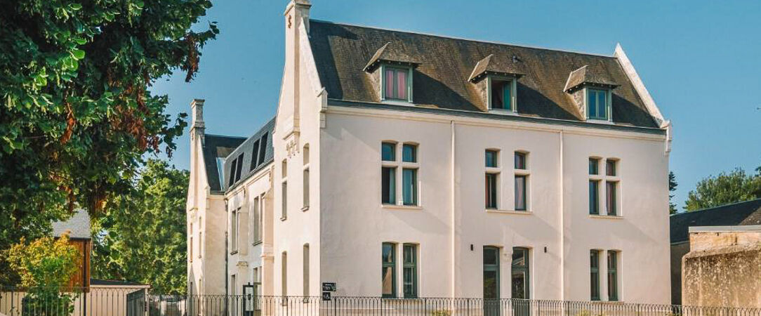 XXXX - XXX - Ville, Pays