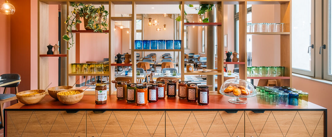 XXXX - XXX - Ville, Pays