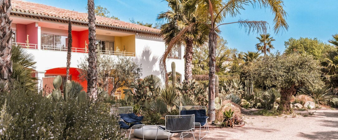 Hôtel CasaRose ★★★★ - La vie en rose sur la Côte d’Azur, sous le soleil de Mandelieu-la-Napoule. - Côte d'Azur, France