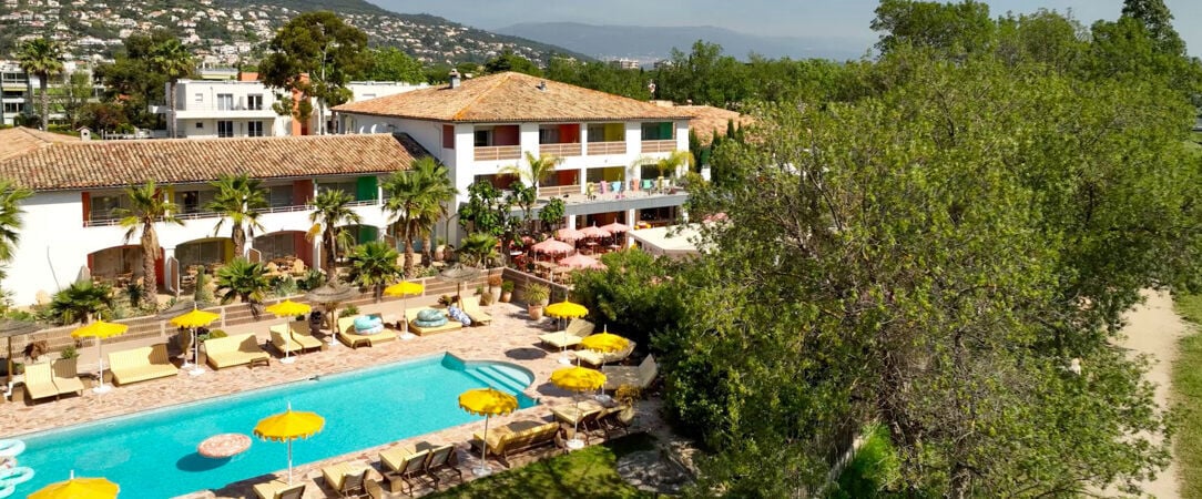 Hôtel CasaRose ★★★★ - La vie en rose sur la Côte d’Azur, sous le soleil de Mandelieu-la-Napoule. - Côte d'Azur, France