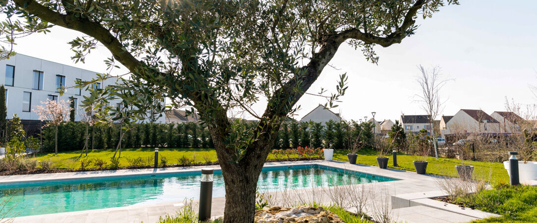 Hôtel Dali Val d'Europe ★★★★ - A magical gem just near Disneyland® Paris. - Seine-et-Marne, France