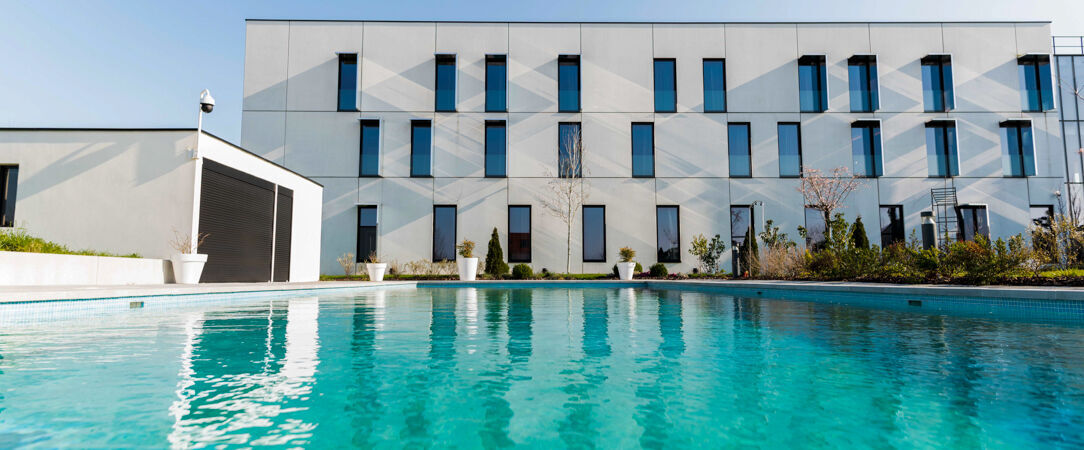 Hôtel Dali Val d'Europe ★★★★ - A magical gem just near Disneyland® Paris. - Seine-et-Marne, France