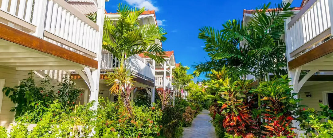 Hôtel Bambou - Une adresse cosy et colorée, les pieds dans l’eau, sur l’une des plus belles plages de la Martinique. - Martinique, France