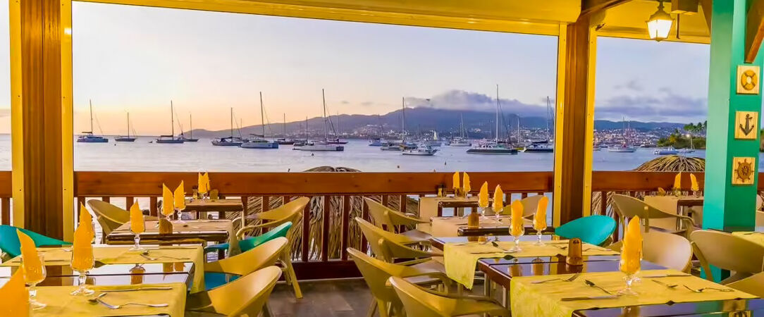 Hôtel Bambou - Une adresse cosy et colorée, les pieds dans l’eau, sur l’une des plus belles plages de la Martinique. - Martinique, France