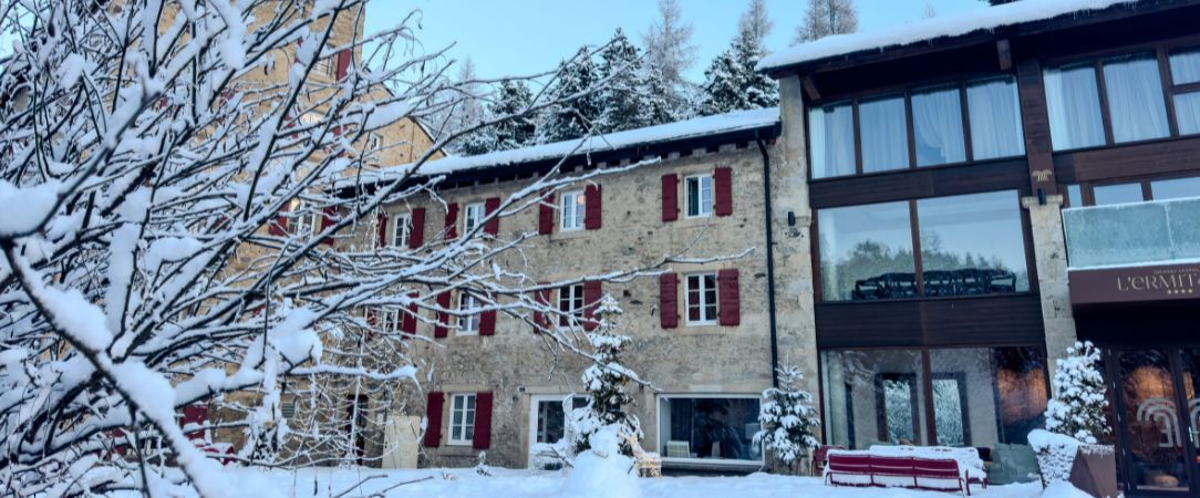 Grand Hôtel L'Ermitage ★★★★- Font-Romeu - Une escapade luxueuse au cœur de la nature montagneuse des Pyrénées. - Pyrénées-Orientales, France