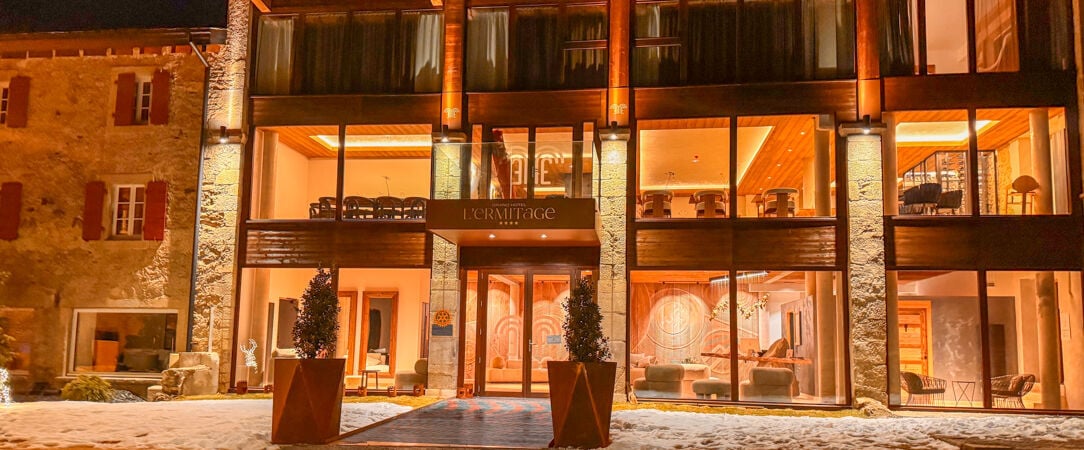 Grand Hôtel L'Ermitage ★★★★- Font-Romeu - Une escapade luxueuse au cœur de la nature montagneuse des Pyrénées. - Pyrénées-Orientales, France