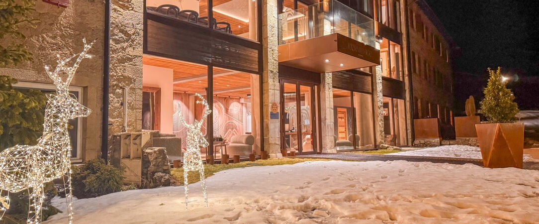 Grand Hôtel L'Ermitage ★★★★- Font-Romeu - Une escapade luxueuse au cœur de la nature montagneuse des Pyrénées. - Pyrénées-Orientales, France