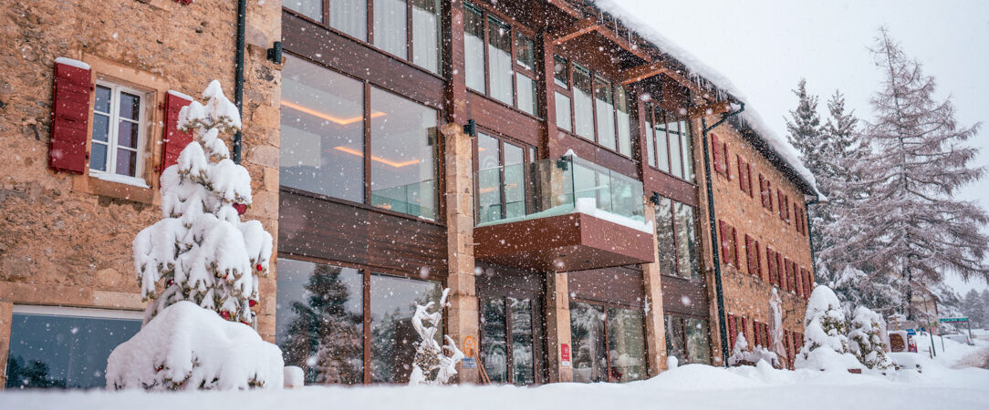 Grand Hôtel L'Ermitage ★★★★- Font-Romeu - Une escapade luxueuse au cœur de la nature montagneuse des Pyrénées. - Pyrénées-Orientales, France