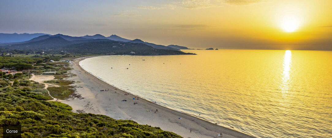 Résidence Benista - Un écrin de sérénité niché entre mer et montagne, en Balagne. - Corse, France