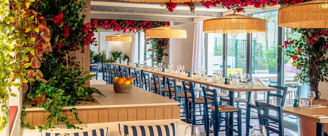 RockyPop Marseille ★★★★ - Un design rétro, un esprit pop et une convivialité à partager sous le soleil marseillais. - Marseille, France