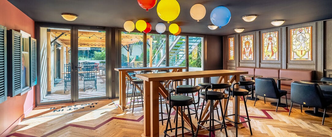 RockyPop Marseille - Un design rétro, un esprit pop et une convivialité à partager sous le soleil marseillais. - Marseille, France
