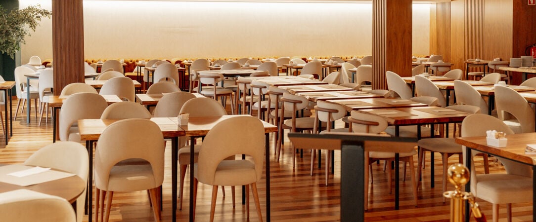 The Log Porto Hotel by Piamonte Hotels ★★★★ - Un refuge urbain élégant dans le quartier des Antas, aux portes du centre historique de Porto. - Porto, Portugal