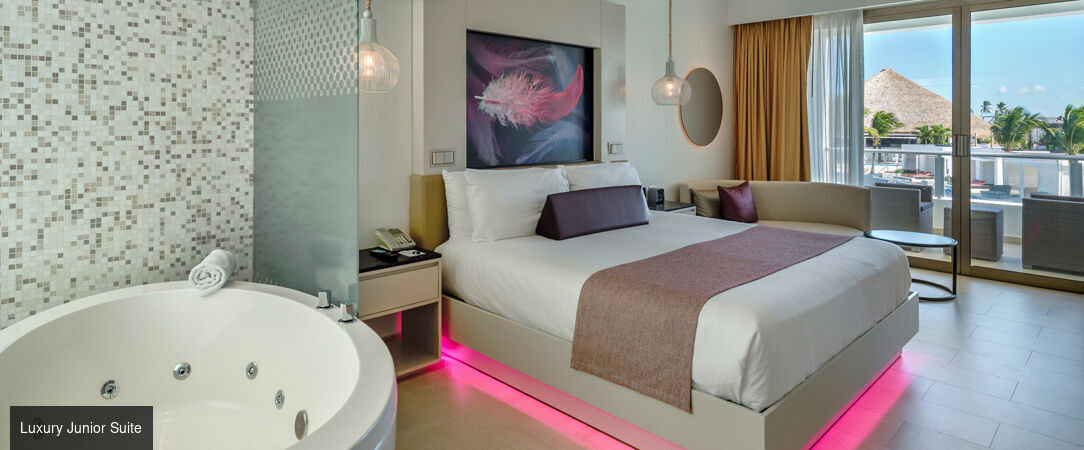 Royalton CHIC Punta Cana ★★★★★ - Une échappée luxueuse sur les plages dorées de Punta Cana. - Punta Cana, Dominican Republic
