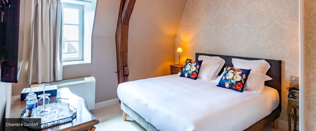 Hôtel de la Poste ★★★★ - Charme feutré et élégance discrète dans le centre historique d’Avallon, au cœur de l’Yonne. - Bourgogne, France