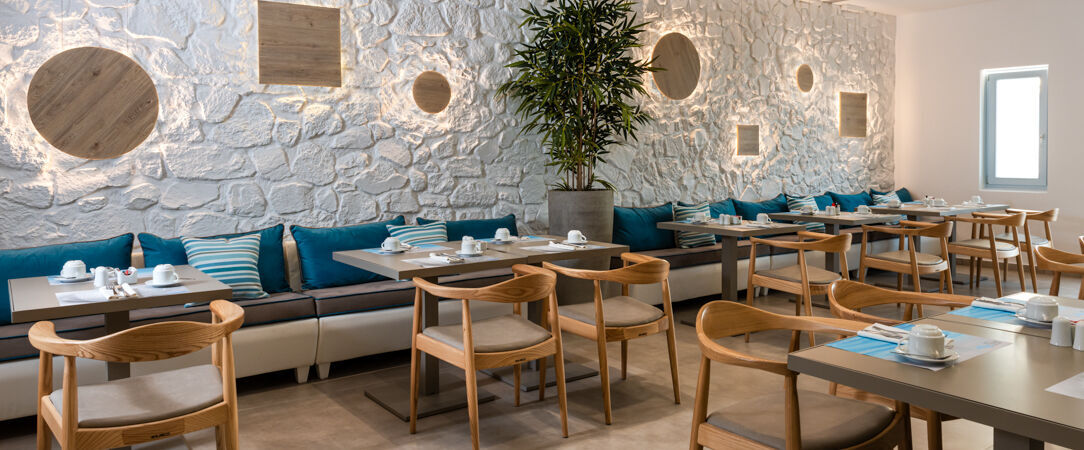 Santorini Kastelli Resort ★★★★★ - Un resort 5 étoiles authentique à deux pas de la plage, au cœur de Santorin. - Santorin, Grèce