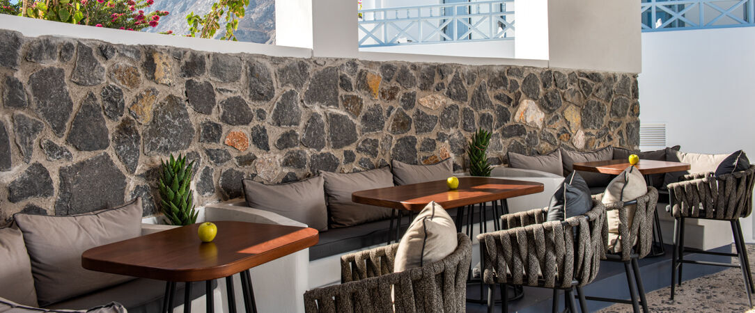 Santorini Kastelli Resort ★★★★★ - Un resort 5 étoiles authentique à deux pas de la plage, au cœur de Santorin. - Santorin, Grèce