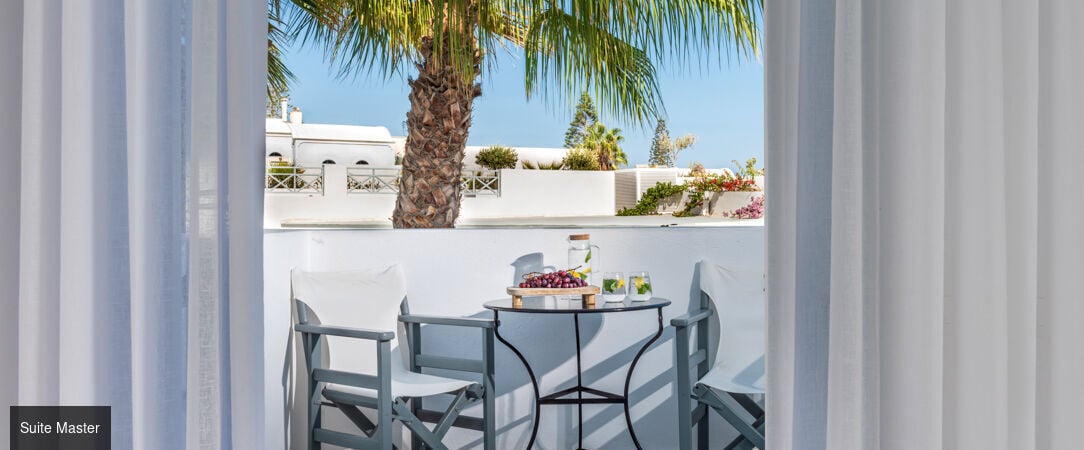 Santorini Kastelli Resort ★★★★★ - Un resort 5 étoiles authentique à deux pas de la plage, au cœur de Santorin. - Santorin, Grèce