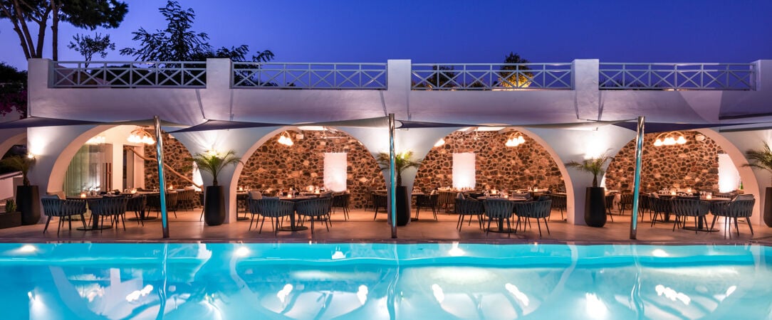 Santorini Kastelli Resort ★★★★★ - Un resort 5 étoiles authentique à deux pas de la plage, au cœur de Santorin. - Santorin, Grèce