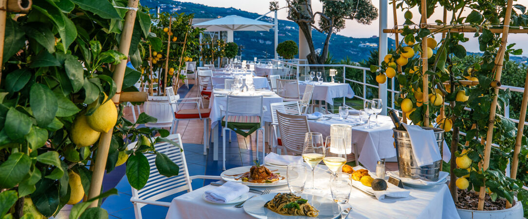 Art Hotel Gran Paradiso ★★★★ - Une adresse arty pleine de douceur avec une vue magnifique sur la baie de Naples. - Sorrente, Italie