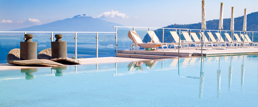 Art Hotel Gran Paradiso ★★★★ - Une adresse arty pleine de douceur avec une vue magnifique sur la baie de Naples. - Sorrente, Italie