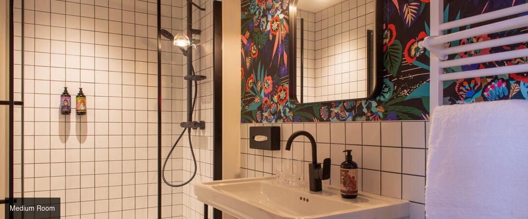 LABE Hôtel Tours Centre Gare ★★★★ - A new-generation hotel in the heart of Tours – creative, vibrant, and committed. - Tours, France