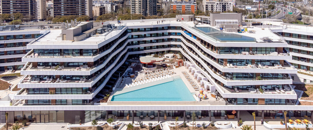 SLS Barcelona ★★★★★ - Luxe vibrant et design audacieux face à la Méditerranée. - Barcelona, Spain