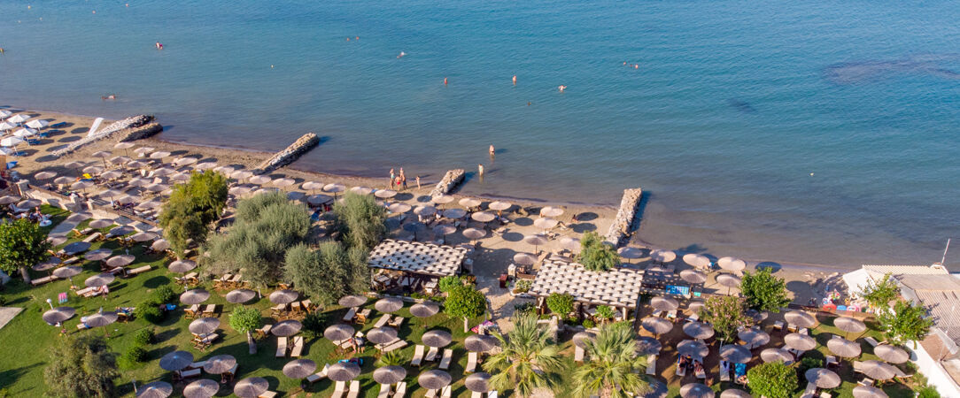 Robolla Beach Aparthotel ★★★★ - Séjour méditerranéen authentique sur la côte nord de Corfou. - Corfou, Grèce