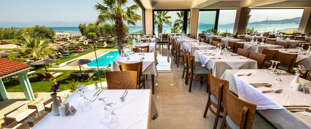 Robolla Beach Aparthotel ★★★★ - Séjour méditerranéen authentique sur la côte nord de Corfou. - Corfou, Grèce
