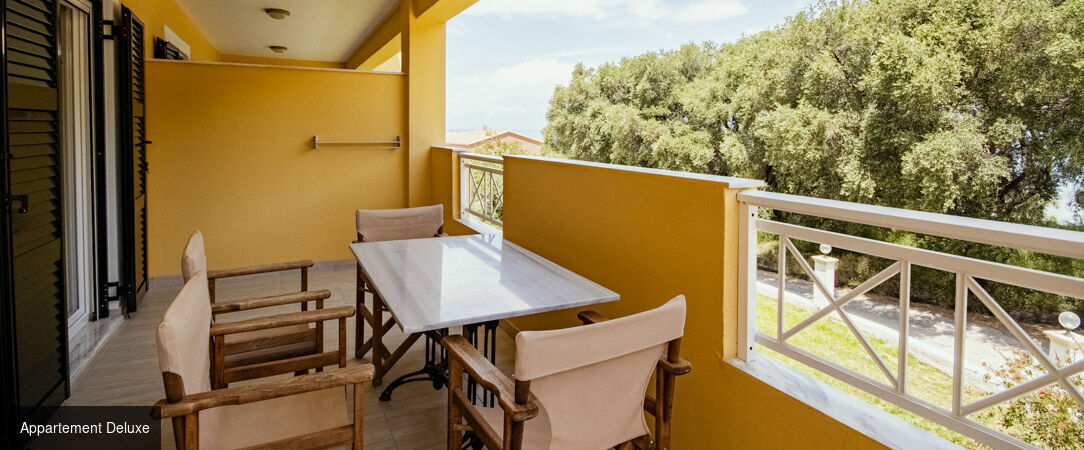 Robolla Beach Aparthotel ★★★★ - Séjour méditerranéen authentique sur la côte nord de Corfou. - Corfou, Grèce