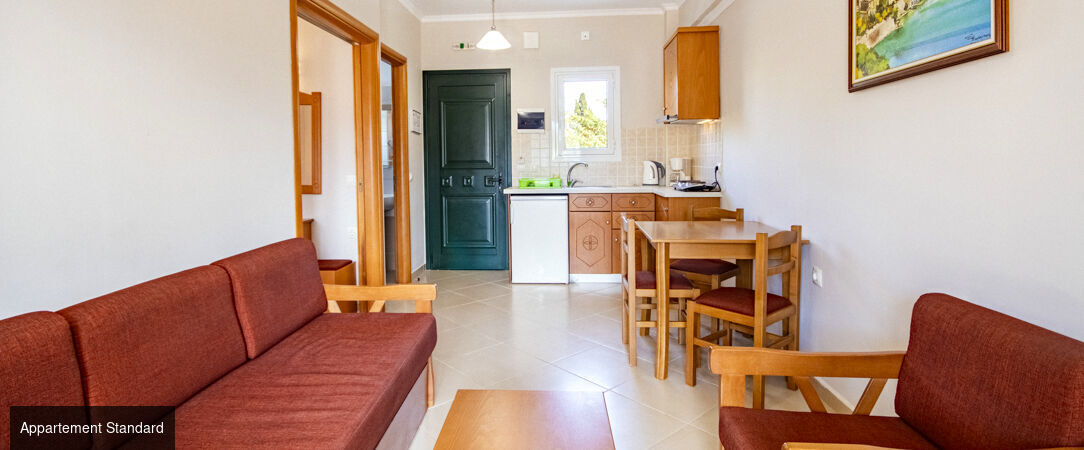 Robolla Beach Aparthotel ★★★★ - Séjour méditerranéen authentique sur la côte nord de Corfou. - Corfou, Grèce