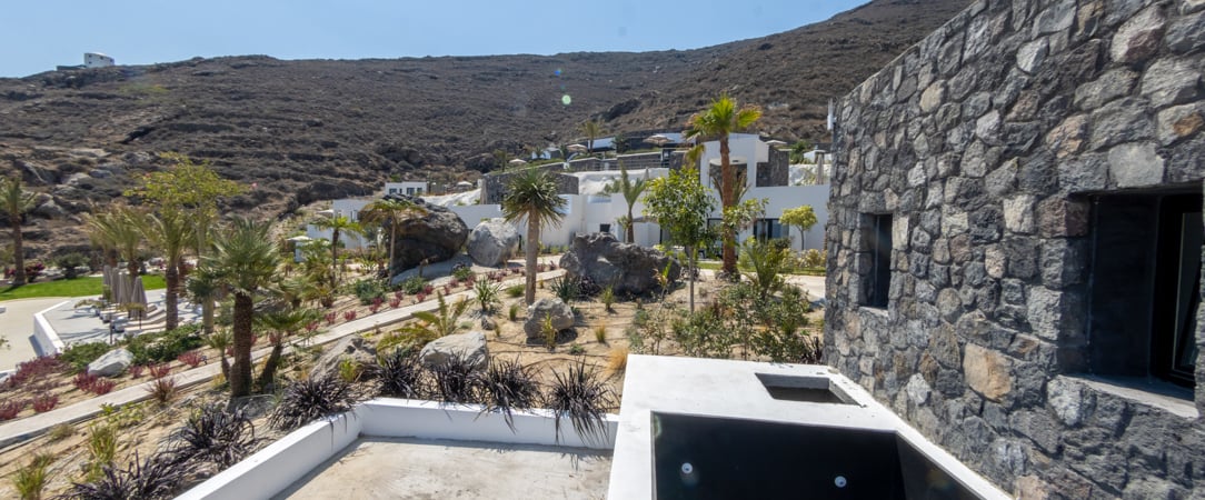 Palm Island Suites Santorini - Une oasis raffinée à Santorin, entre douceur de vivre et lumière grecque. - Santorin, Grèce