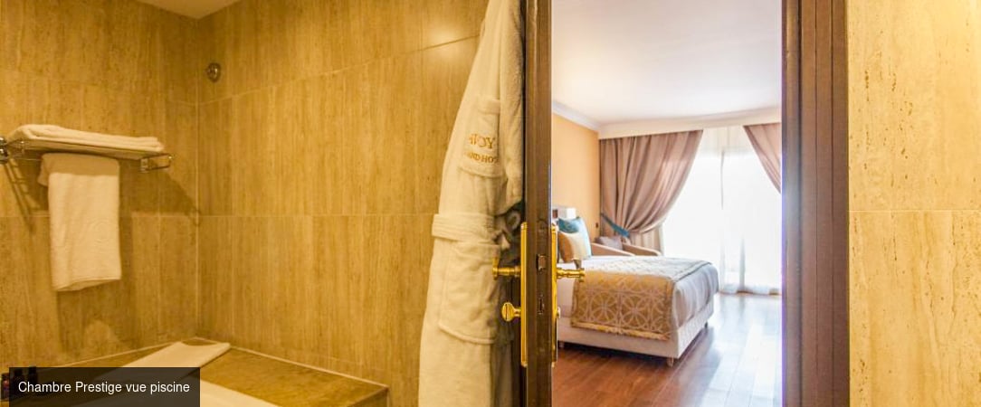 Savoy Le Grand Hotel Marrakech ★★★★★ - Un hôtel somptueux entre opulence et raffinement, au cœur de Marrakech. - Marrakech, Maroc