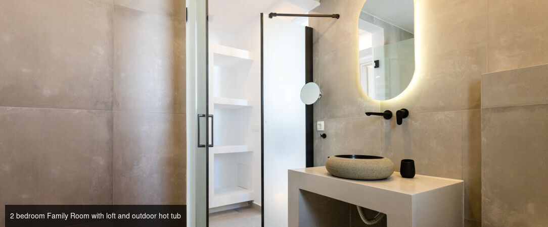 Serapias Suites Santorini - A secluded escape with breathtaking panoramas, high above Santorini. - Santorini, Greece