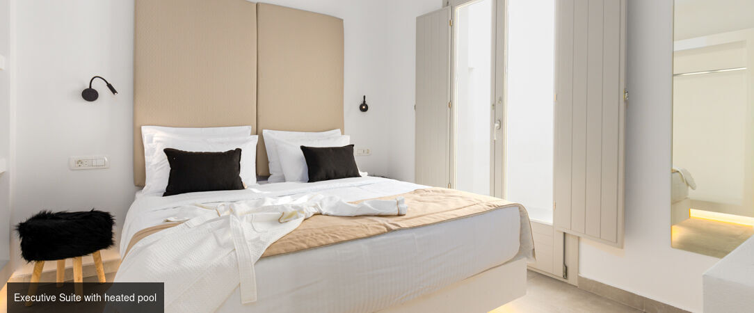 Serapias Suites Santorini - A secluded escape with breathtaking panoramas, high above Santorini. - Santorini, Greece