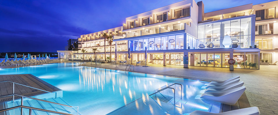 Elba Sunset Mallorca Thalasso Spa ★★★★ - Avant-Garde design blended with the best of Balearic living. - Mallorca, Spain