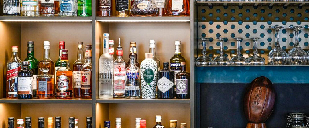 Tribe Paris La Défense ★★★★ - Dernière minute - Un hôtel moderne et design aux accents australiens situé à La Défense. - Courbevoie, France