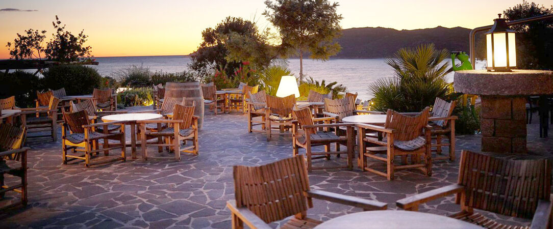 Hotel U Capu Biancu ★★★★ Dernière minute - Adresse pleine d’élégance au milieu de la nature corse. - Corse, France